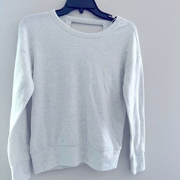 New HIPPIE ROSE Juniors' Cutout Back Knit Top white Heather grey S, M, L - Picture 10 of 10